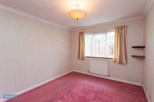 Bedroom- click for photo gallery